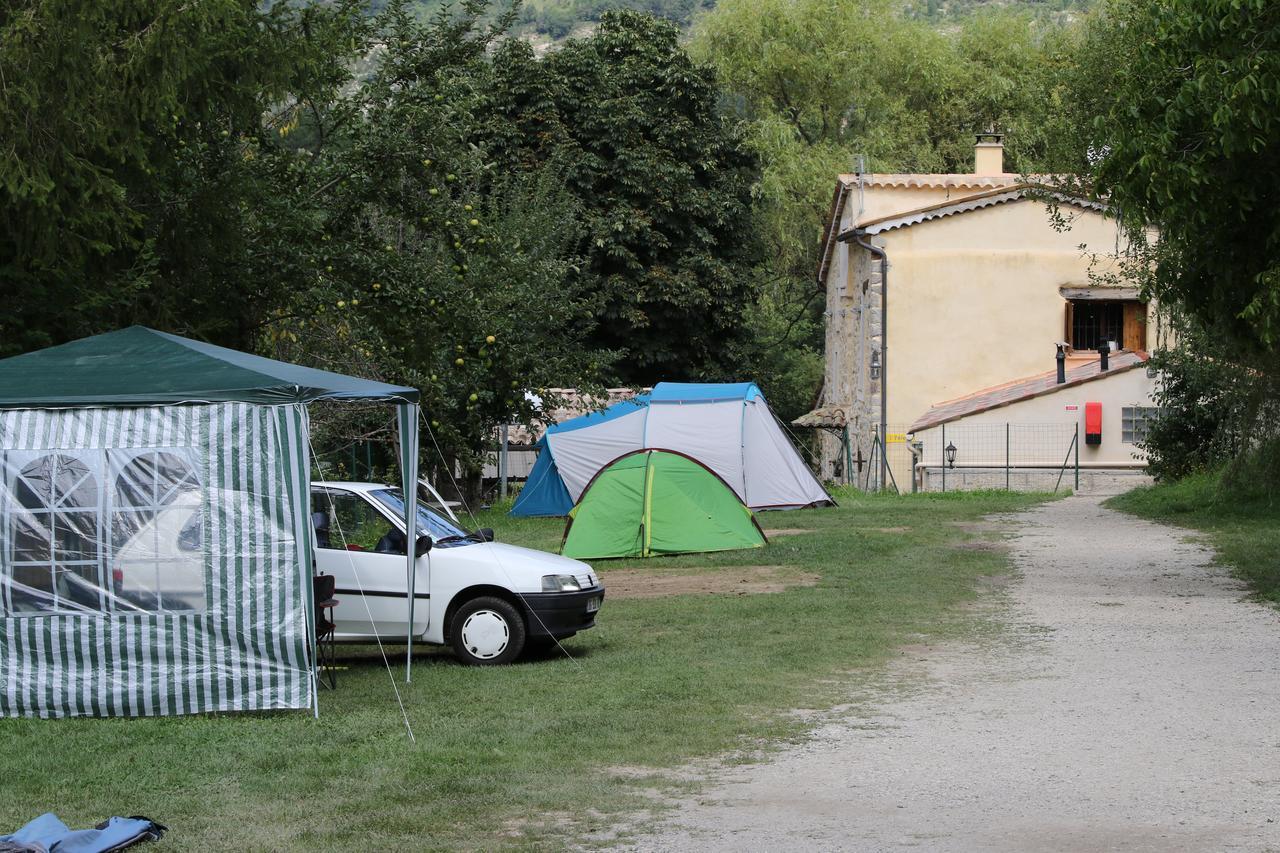 Camping La Ferme De Castellane Exterior photo